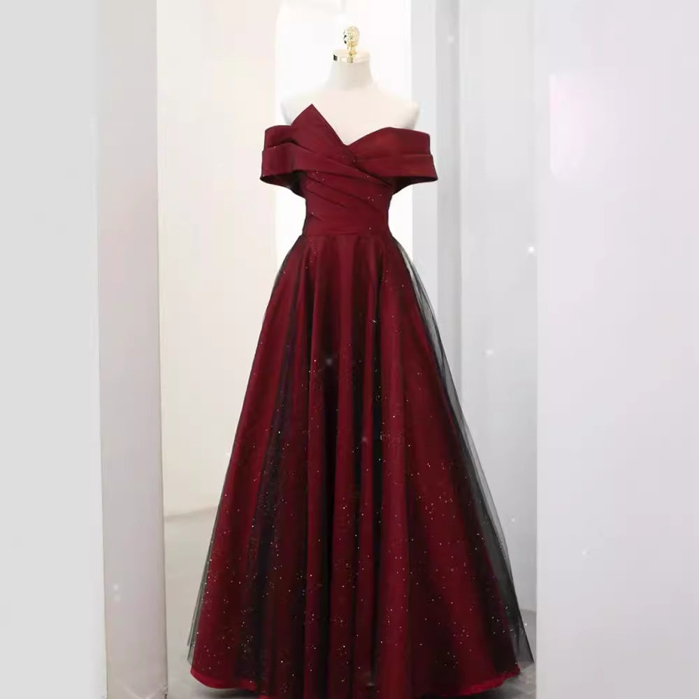 Off-shoulder Red Wedding Dress Plus Size Slimming Engagement Dress